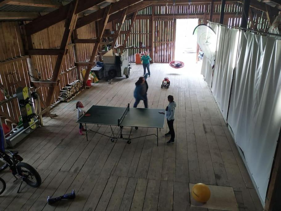 Upcycling Appartement Fischl - Nachhaltig Und Kreativ Wohnen Fuer Gross Und Klein Jenbach Exterior foto